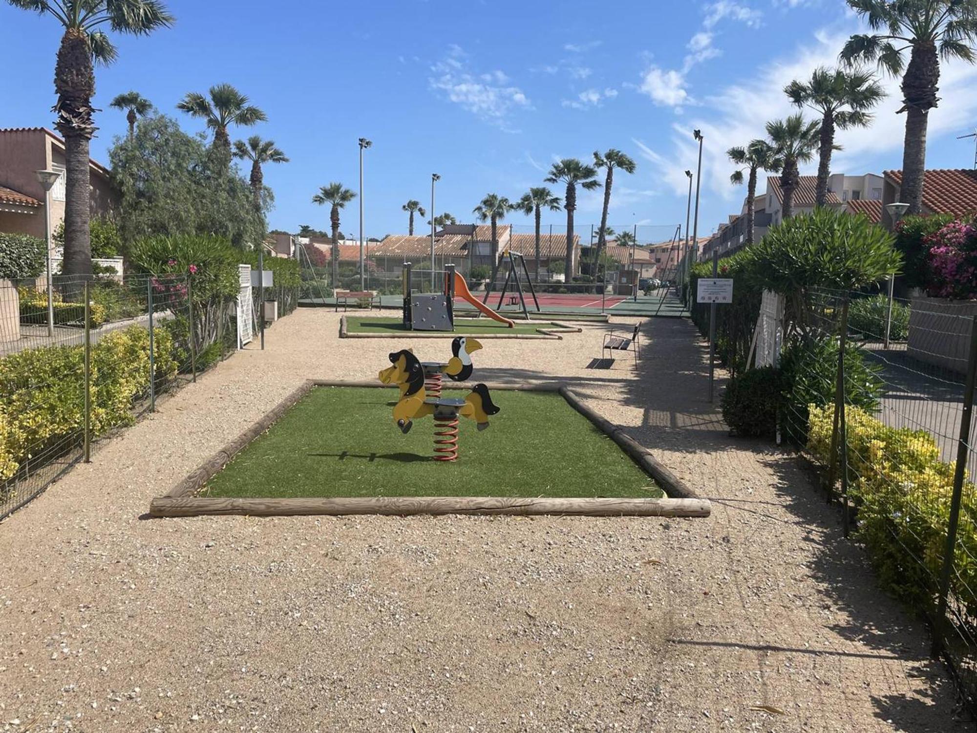 T2 Avec 5 Couchages, Piscine, Tennis, Proche Et Port, Animaux Admis - Saint-cyprien - Fr-1-106-47 Appartamento *
